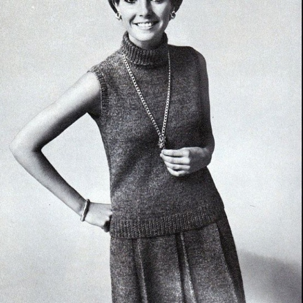 Vintage 1960s Beatnik Black sweater - XS